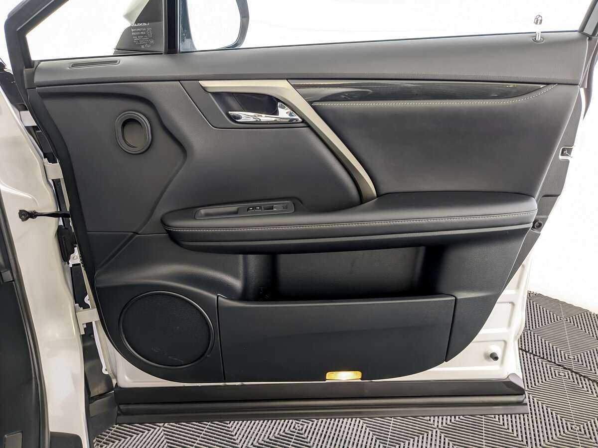 Lexus RX 300, 2020 Фото №21