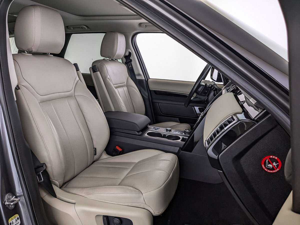 Land Rover Discovery, 2018 Фото №19