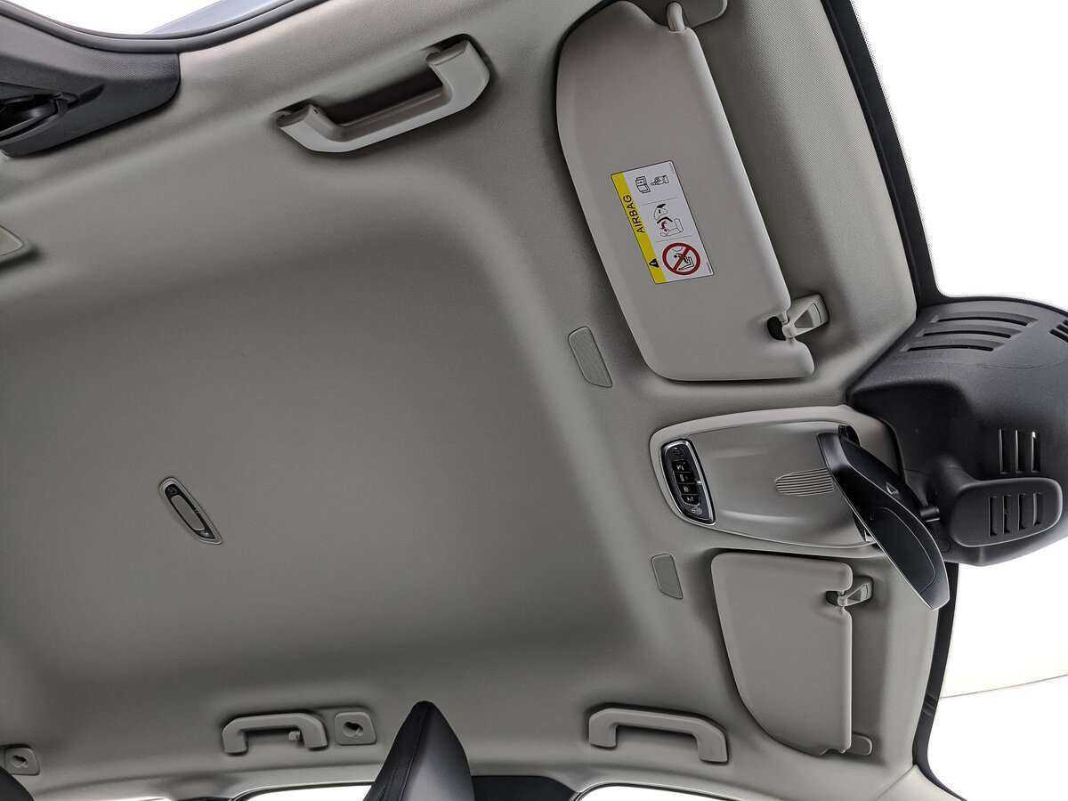 Volvo XC60, 2021 Фото №19