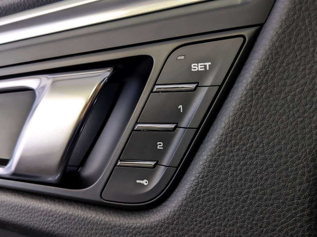 Porsche Macan, 2021 Фото №17