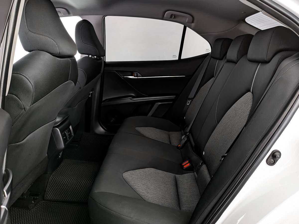 Toyota Camry, 2022 Фото №14