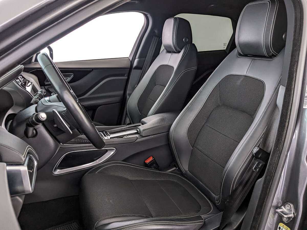 Jaguar F-Pace, 2019 Фото №16