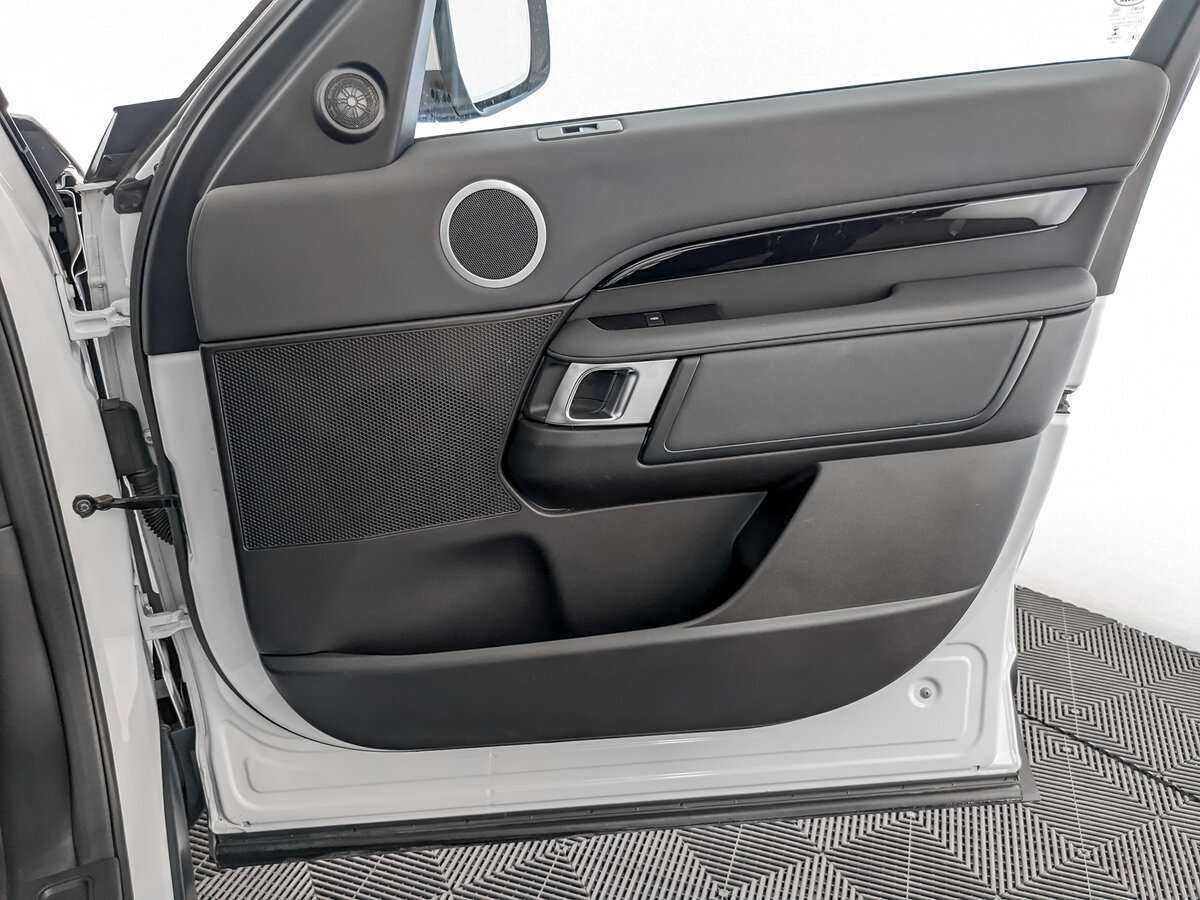 Land Rover Discovery, 2018 Фото №19