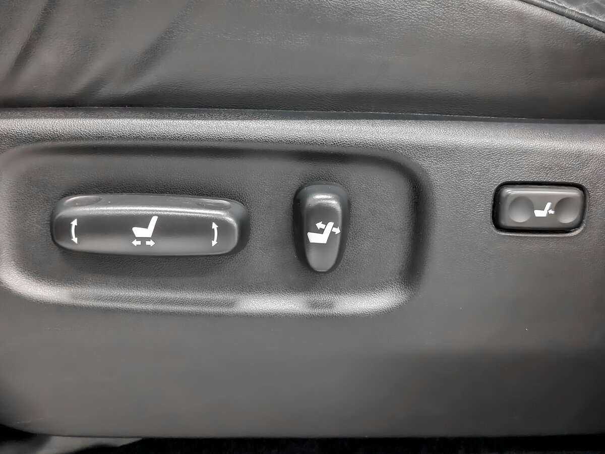 Toyota Land Cruiser, 2017 Фото №15