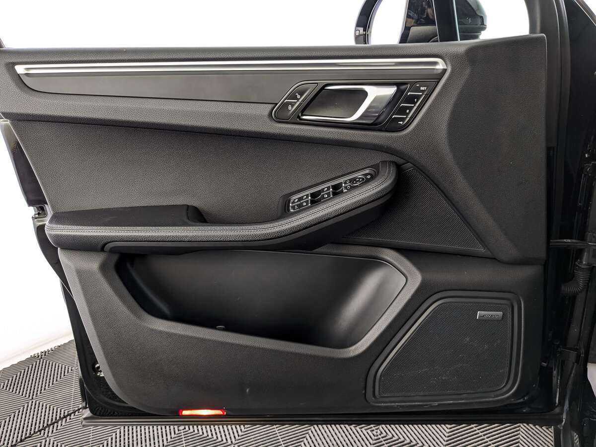 Porsche Macan, 2018 Фото №19