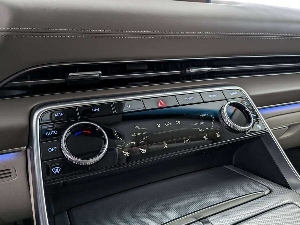 Genesis GV80, 2021 Фото №17