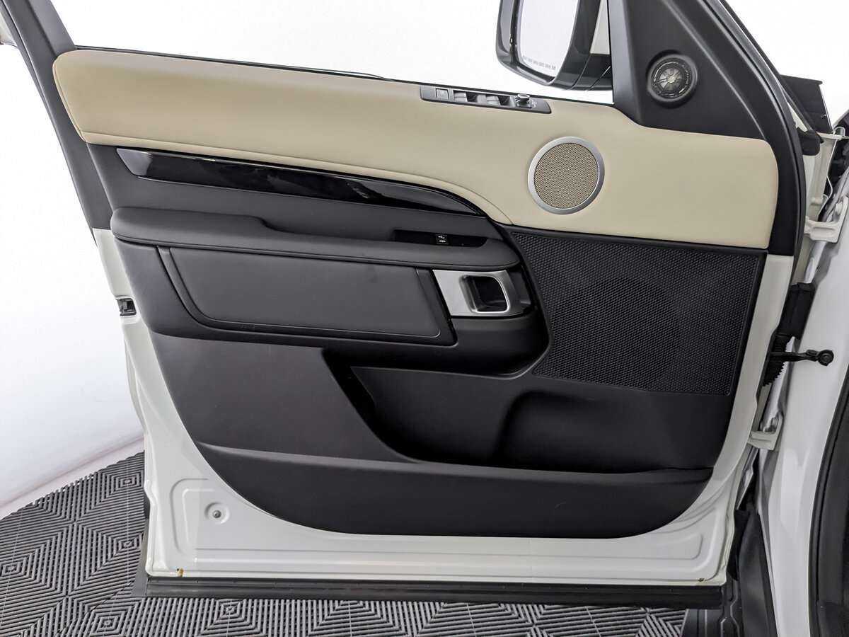 Land Rover Discovery, 2018 Фото №15