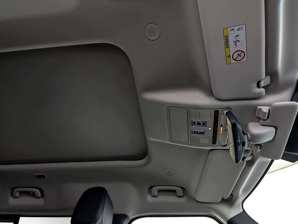 Land Rover Defender 110, 2020 Фото №19