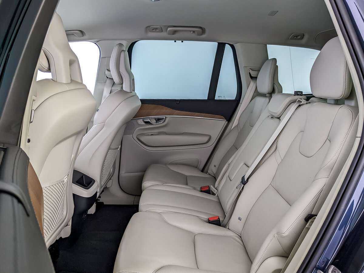 Volvo XC90 B5, 2021 Фото №10