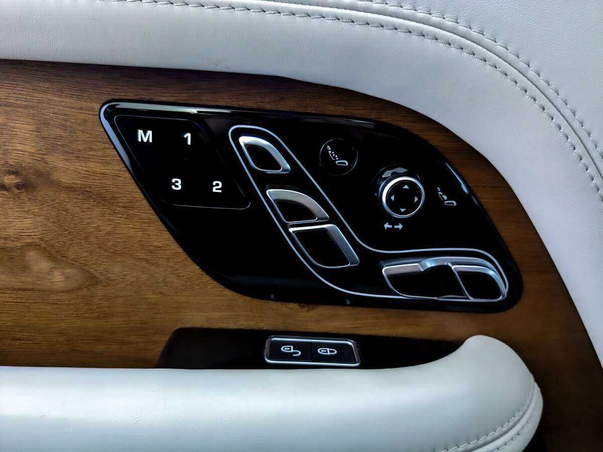 Land Rover Range Rover Long, 2018 Фото №15