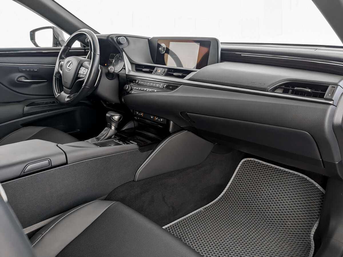 Lexus ES 200, 2020 Фото №9