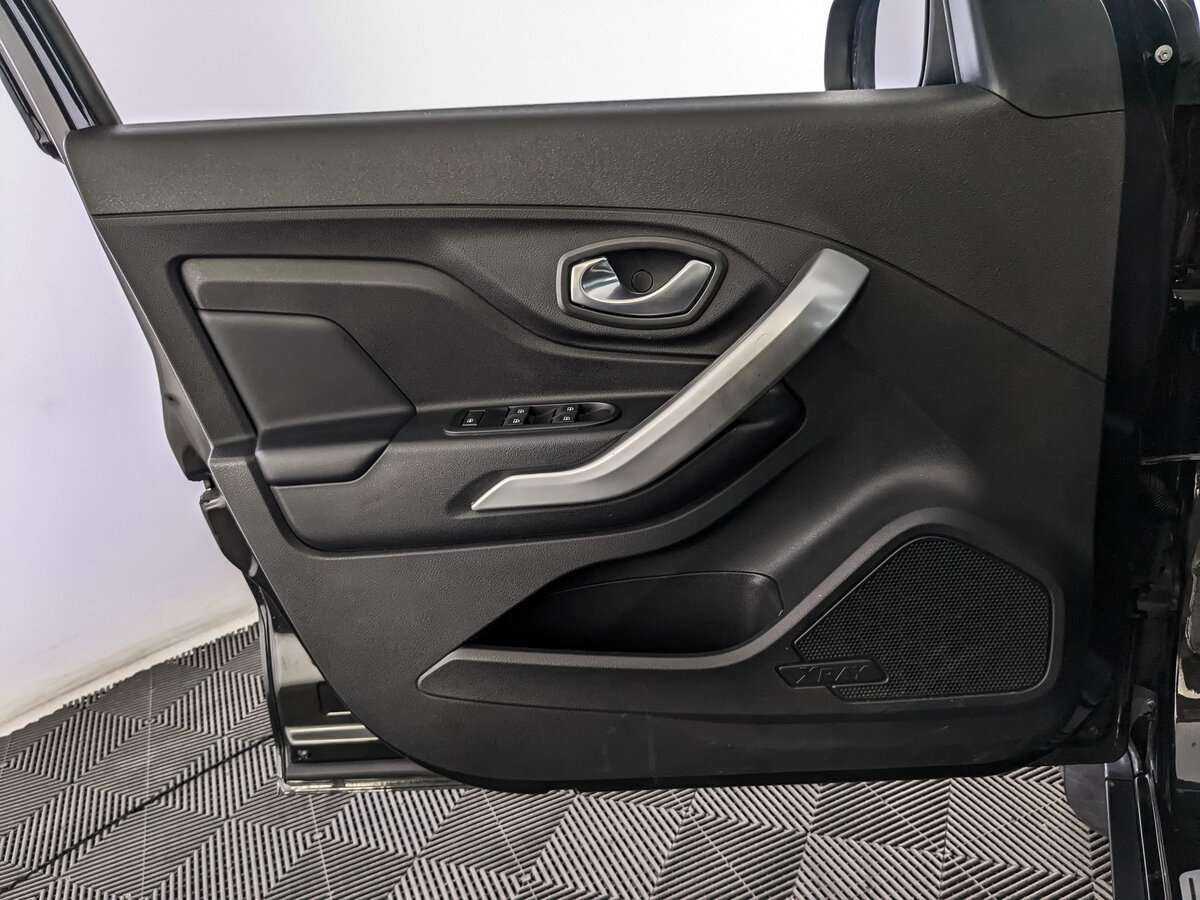 Lada (ВАЗ) XRAY Cross, 2021 Фото №15