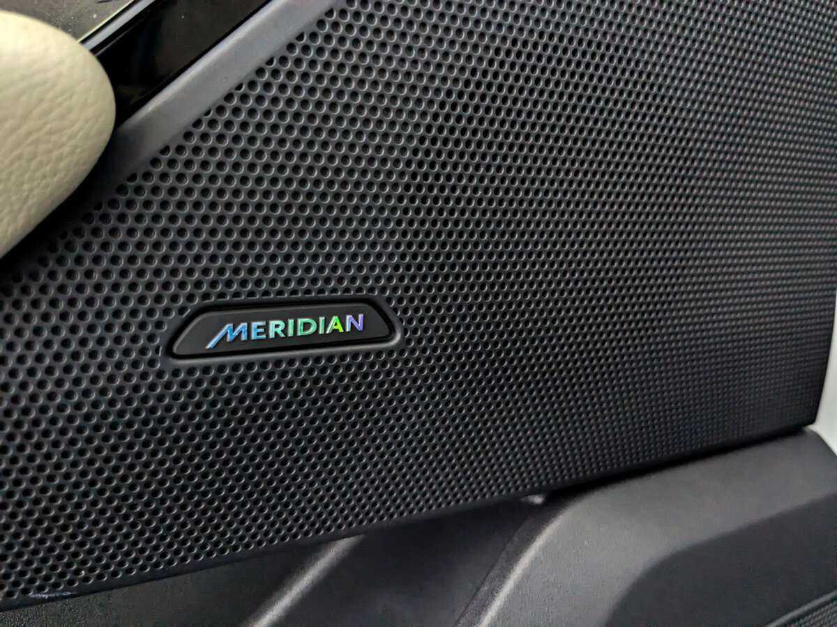 Land Rover Range Rover Velar, 2020 Фото №23