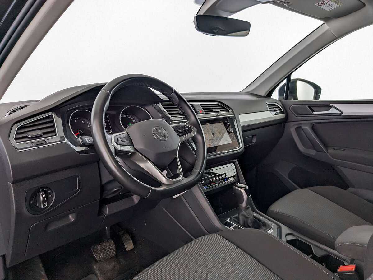 Volkswagen Tiguan, 2021 Фото №14