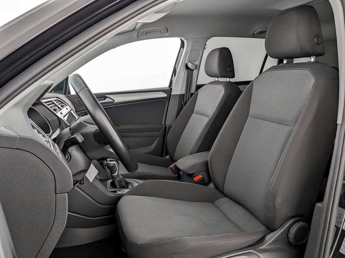 Volkswagen Tiguan, 2021 Фото №16