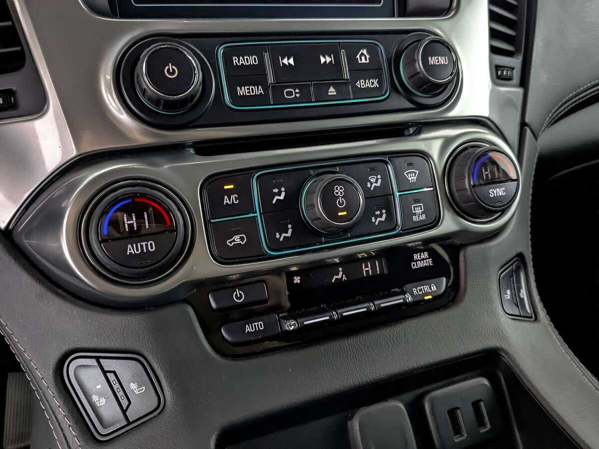 Chevrolet Tahoe, 2020 Фото №20