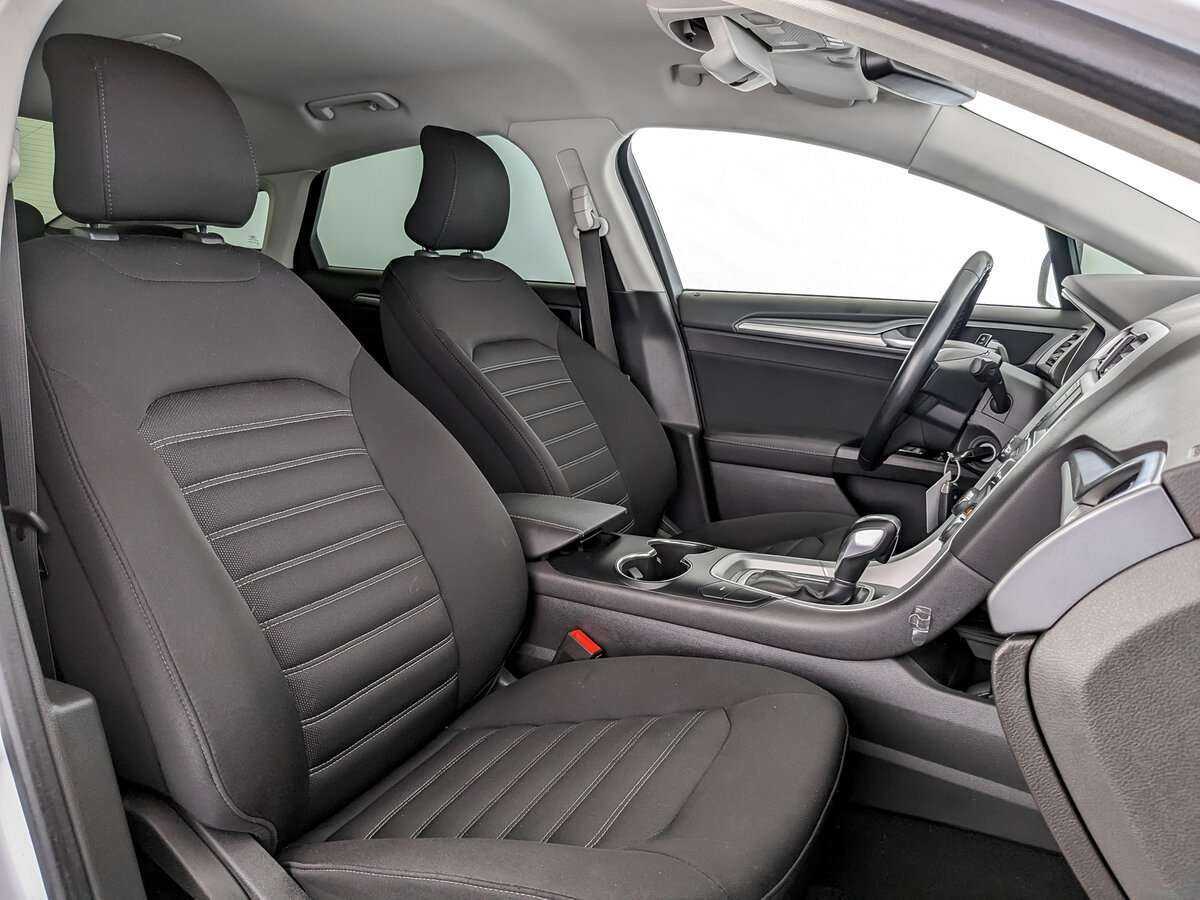 Ford Mondeo, 2017 Фото №19