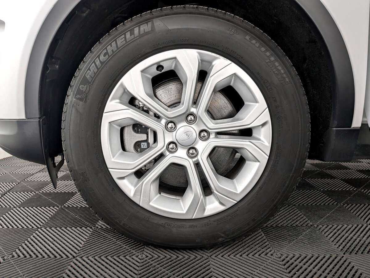 Land Rover Discovery Sport, 2022 Фото №17