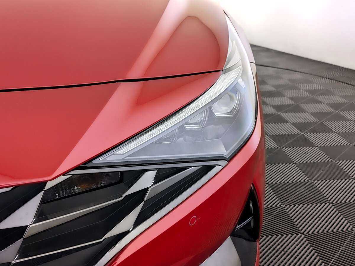 Hyundai Elantra, 2022 Фото №17