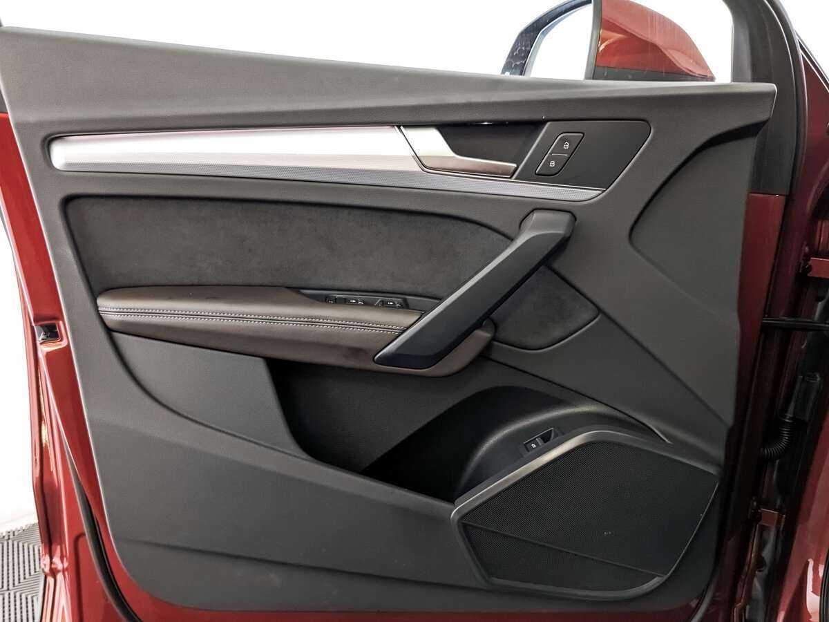 Audi Q5 Sportback 45 TFSI, 2021 Фото №14