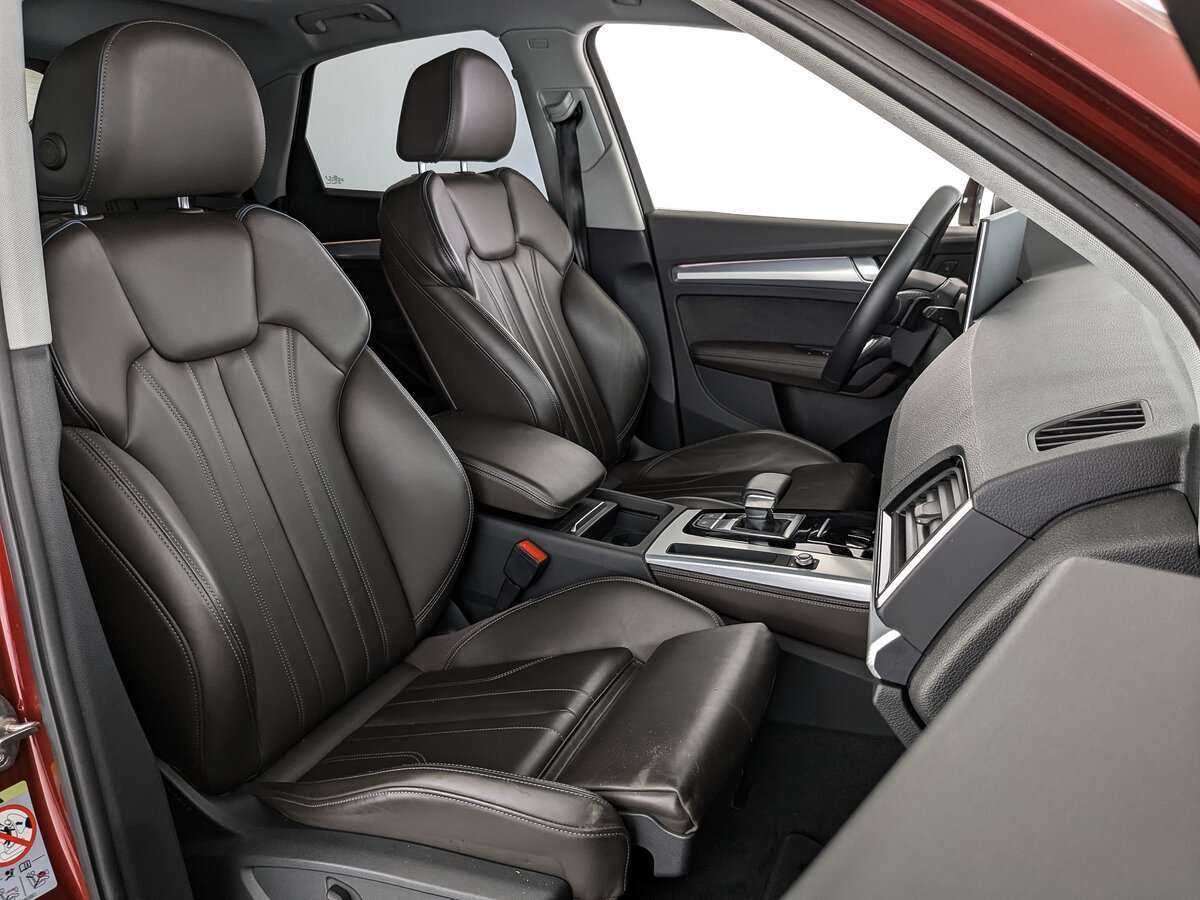 Audi Q5 Sportback 45 TFSI, 2021 Фото №18