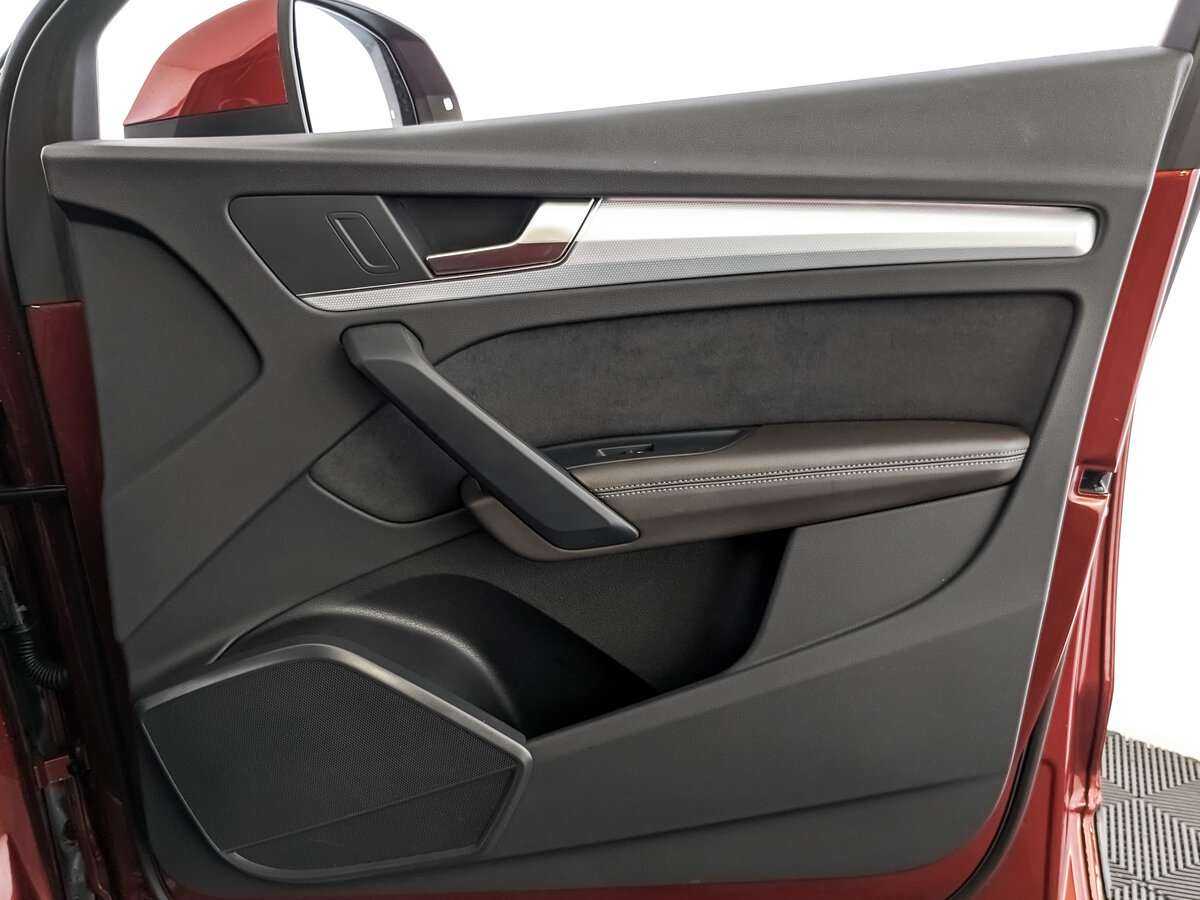 Audi Q5 Sportback 45 TFSI, 2021 Фото №19