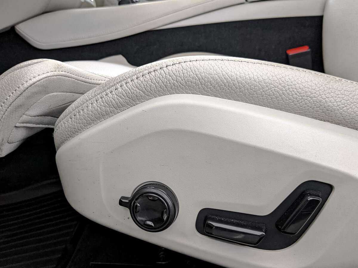 Volvo S90, 2021 Фото №21