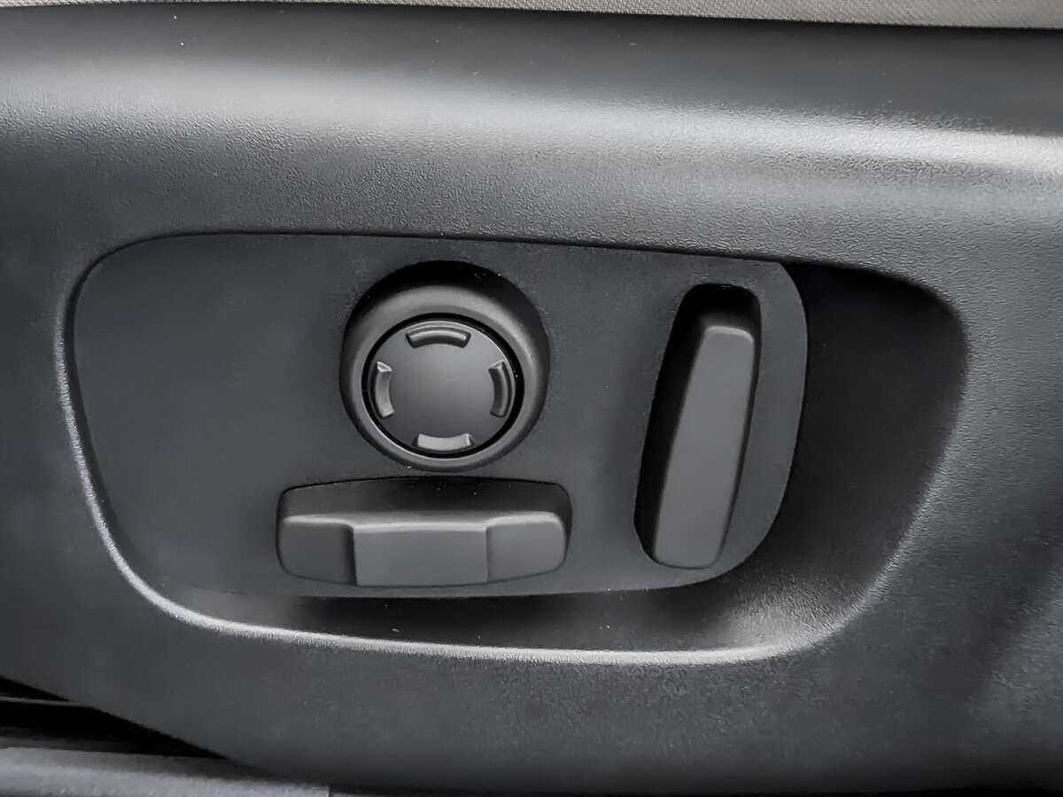 Land Rover Range Rover Velar, 2021 Фото №15