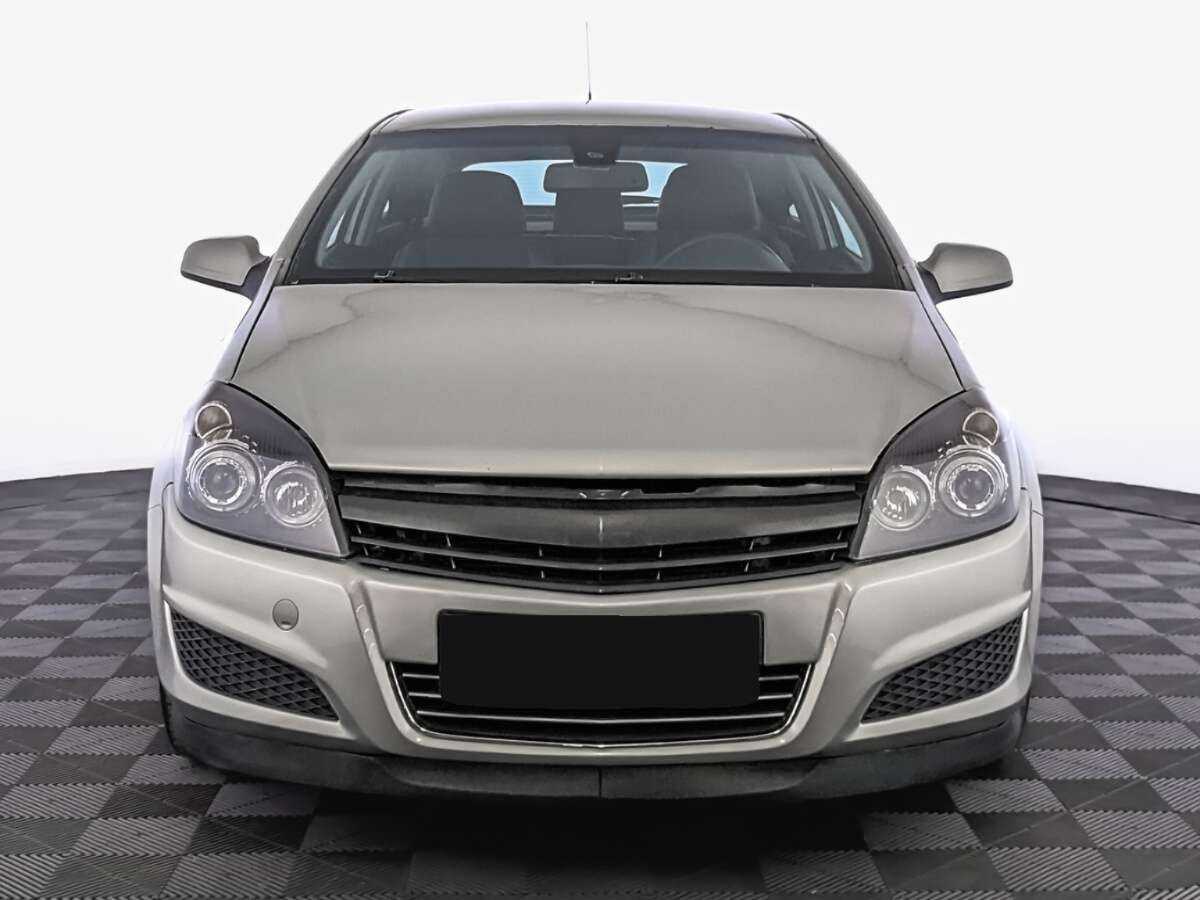 Opel Astra GTC, 2008 - 158 742 км. | Фото №2