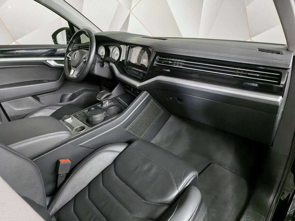 Volkswagen Touareg, 2019 Фото №9