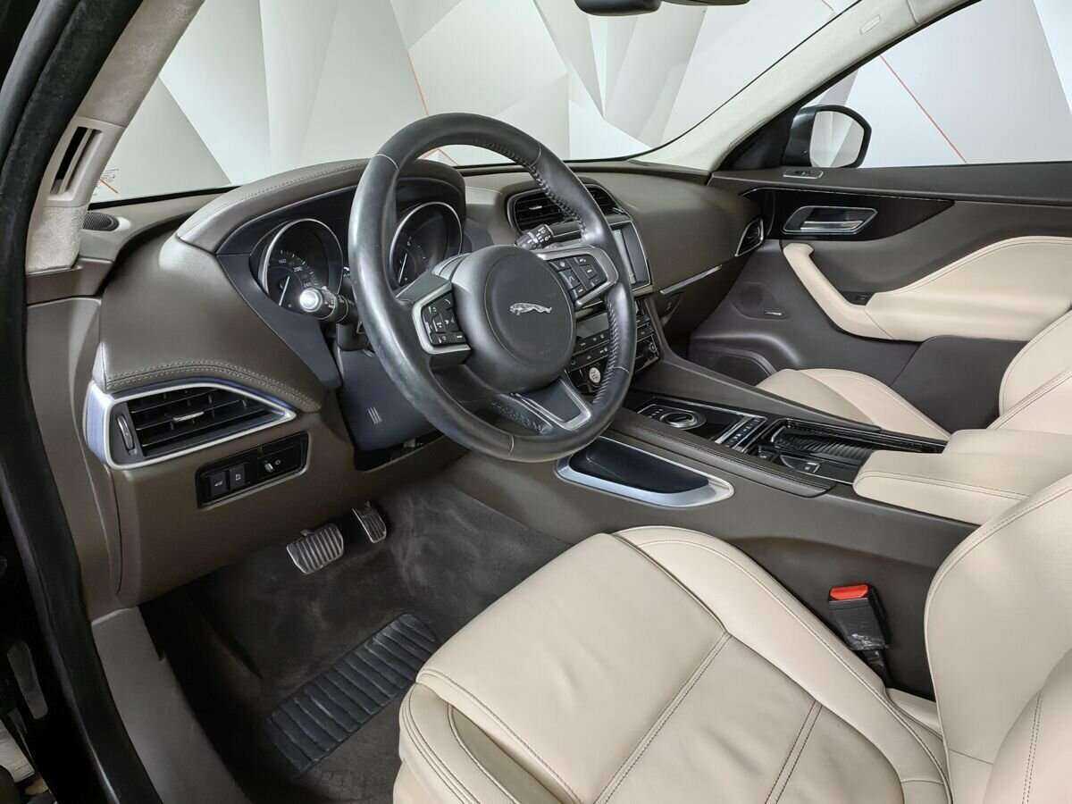 Jaguar F-Pace, 2018 Фото №14