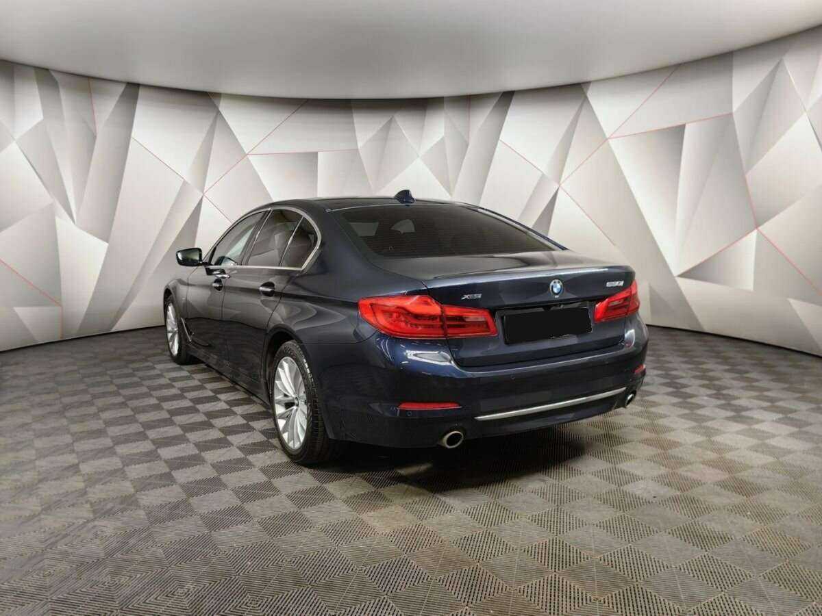 BMW 5 серии 530i xDrive, 2017 - 155 765 км. | Фото №3