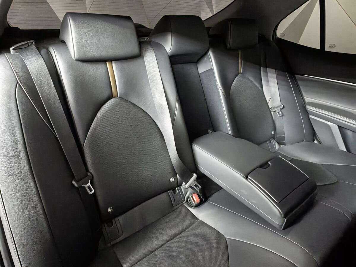 Toyota Camry, 2019 Фото №13