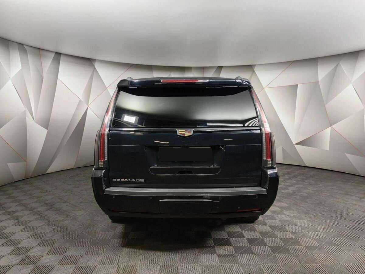 Cadillac Escalade ESV, 2019 - 168 048 км. | Фото №8