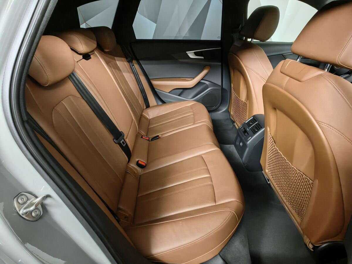 Audi A4 allroad 45 TDI, 2019 Фото №12