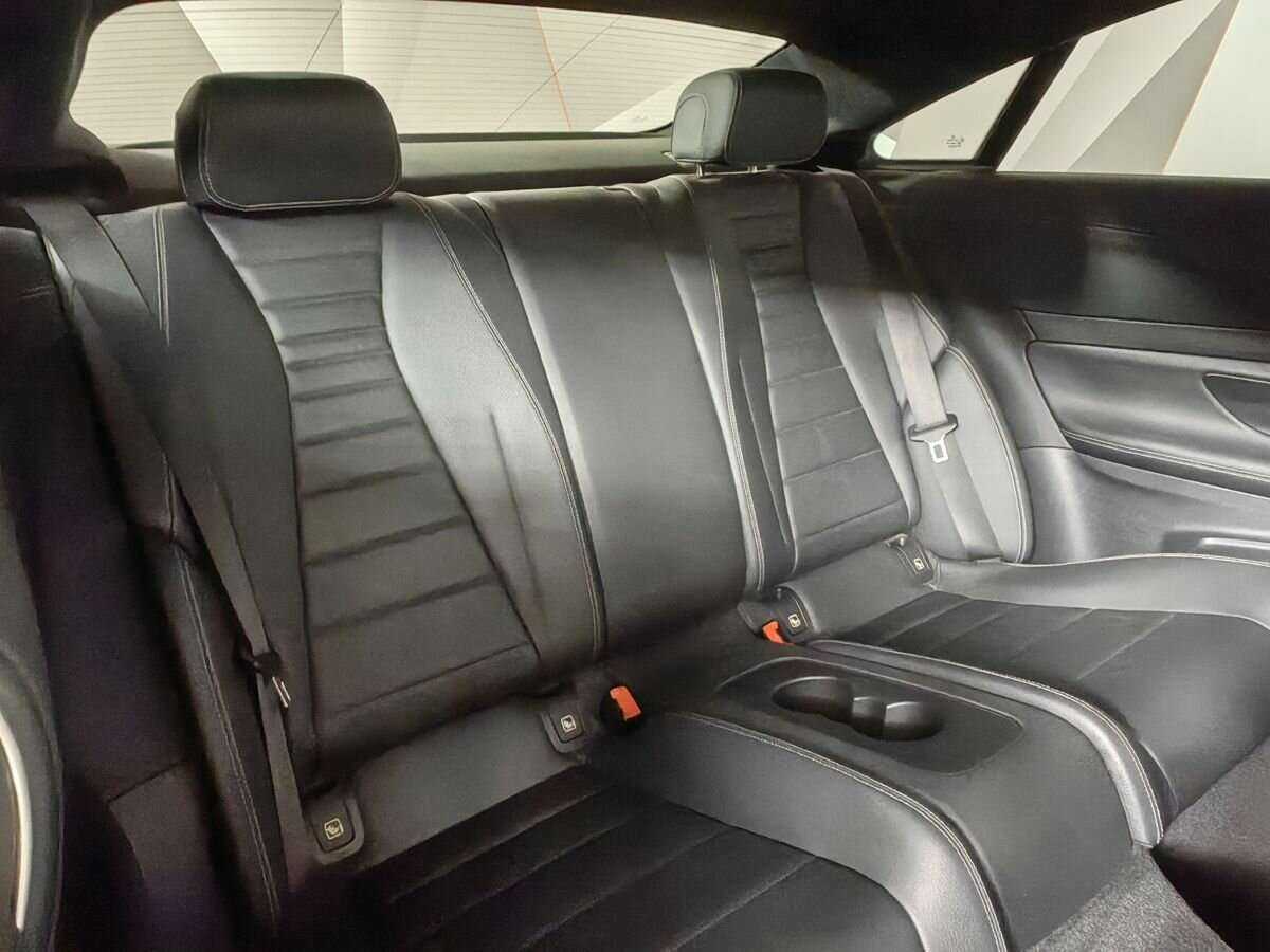 Mercedes-Benz E-Класс 200, 2020 Фото №14