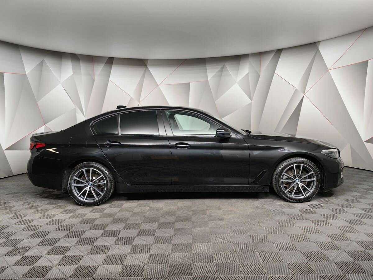 BMW 5 серии 520i, 2020 - 123 574 км. | Фото №6