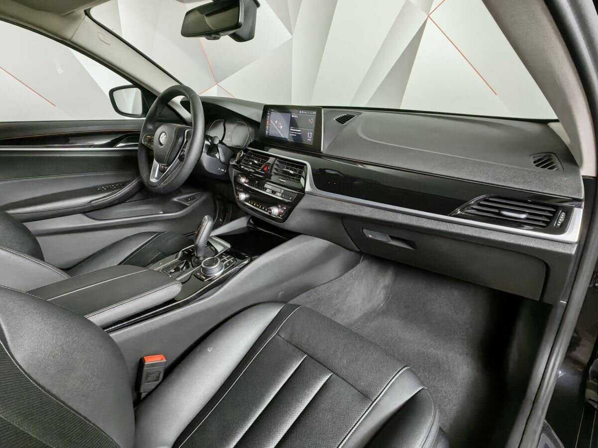 BMW 5 серии 520i, 2020 Фото №9