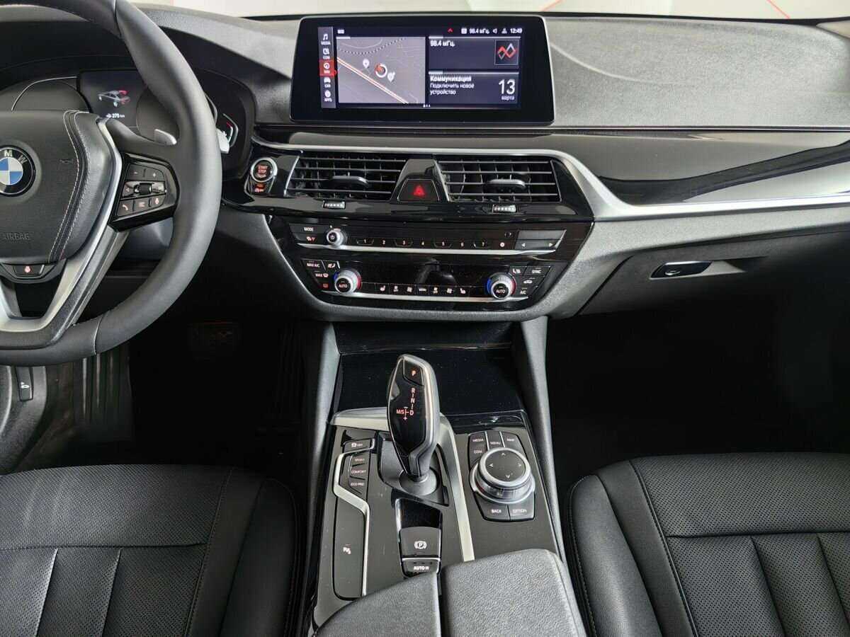 BMW 5 серии 520i, 2020 Фото №11