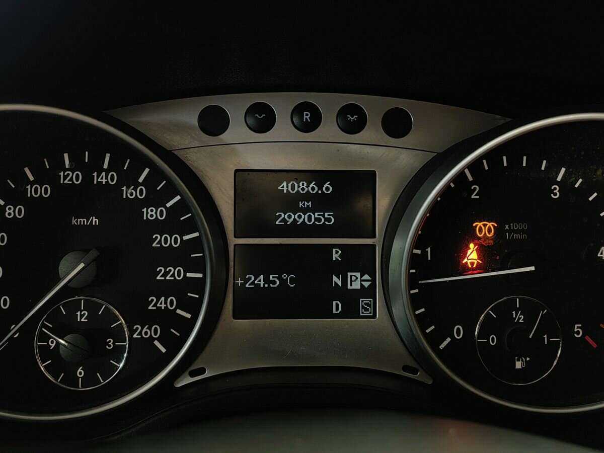 Mercedes-Benz M-Класс 320, 2007 Фото №17