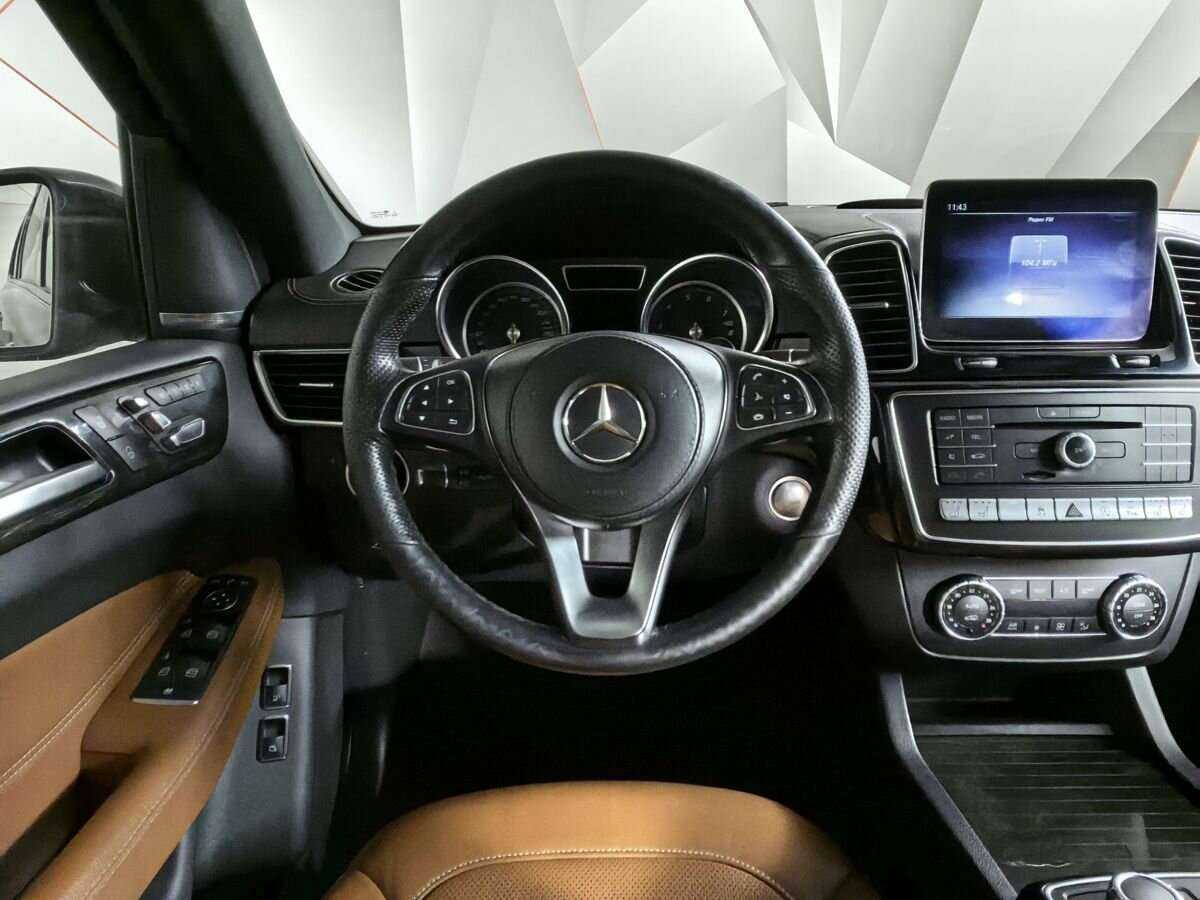 Mercedes-Benz GLS 400, 2018 Фото №15