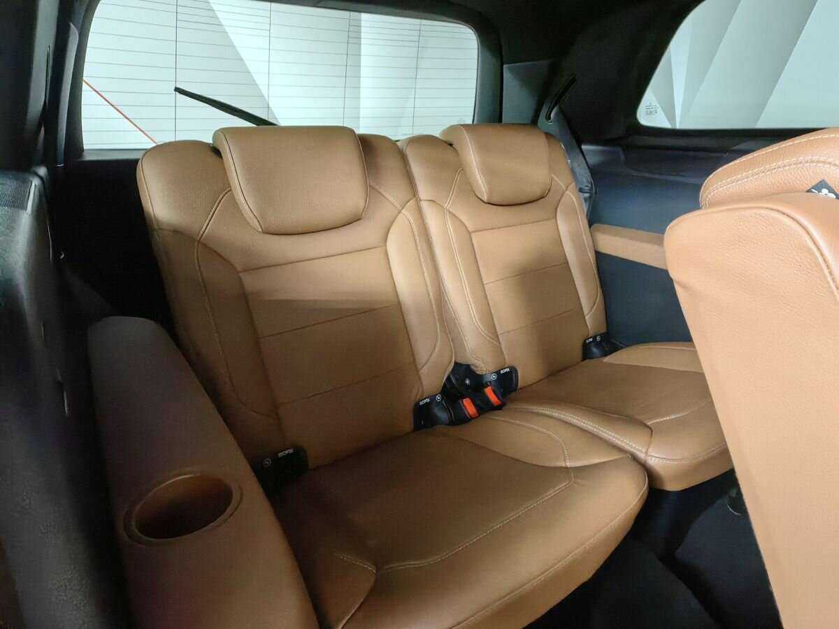 Mercedes-Benz GLS 400, 2018 Фото №16
