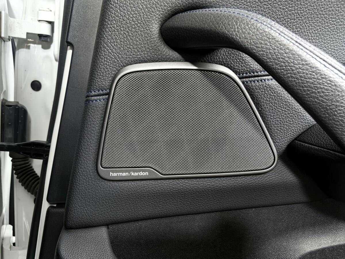 BMW 5 серии 530i xDrive, 2019 Фото №17