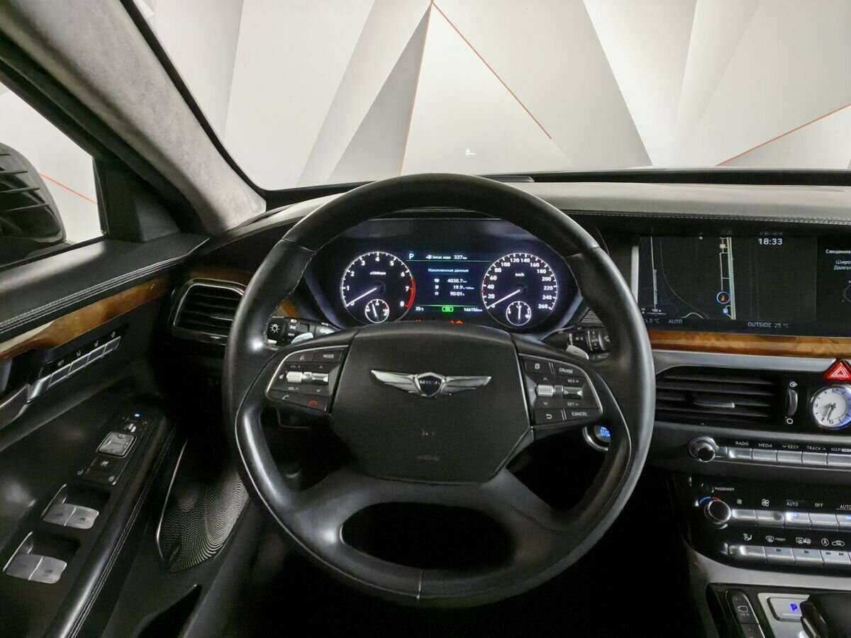 Genesis G90, 2016 Фото №15
