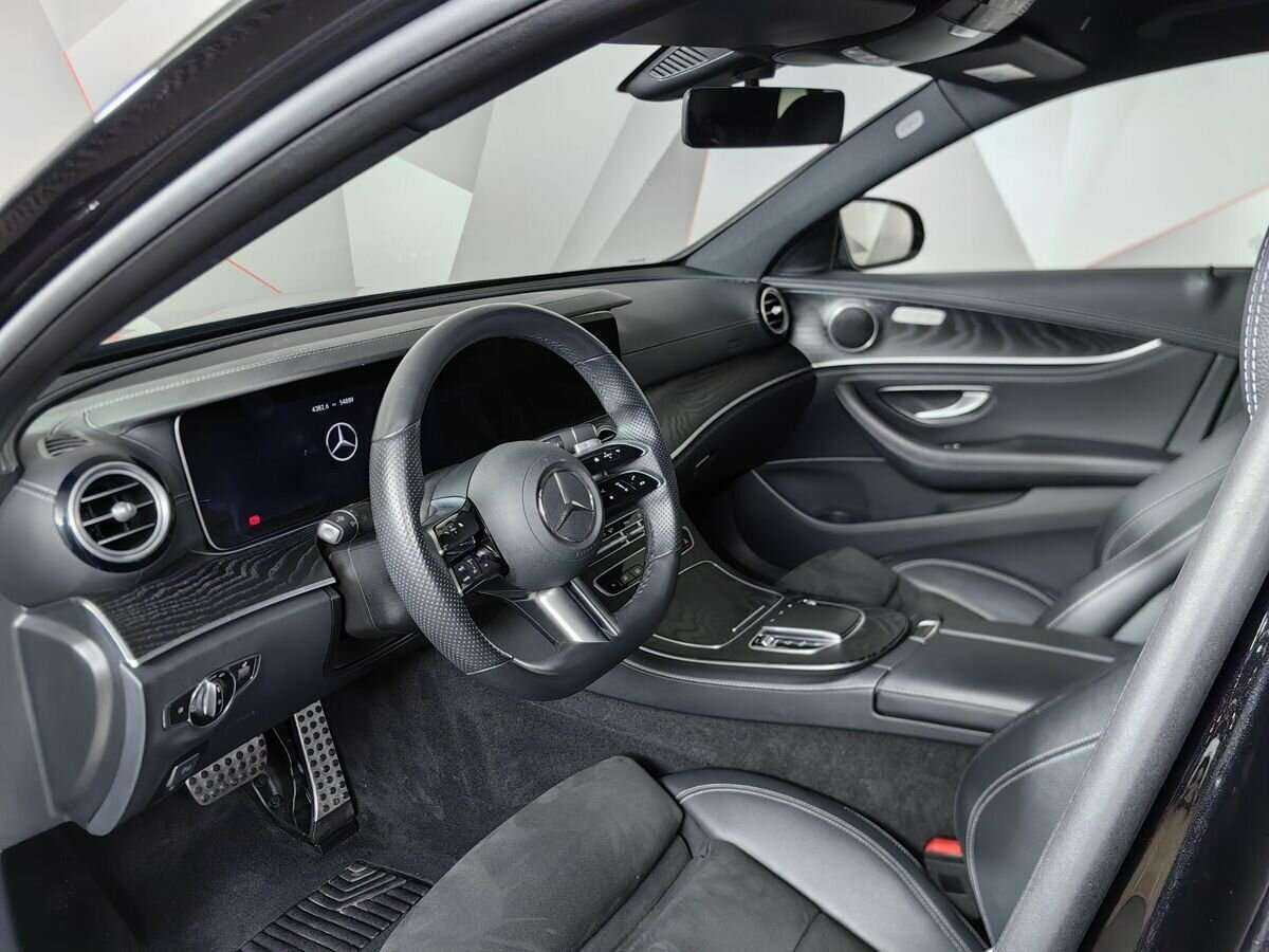 Mercedes-Benz E-Класс 200, 2021 Фото №14