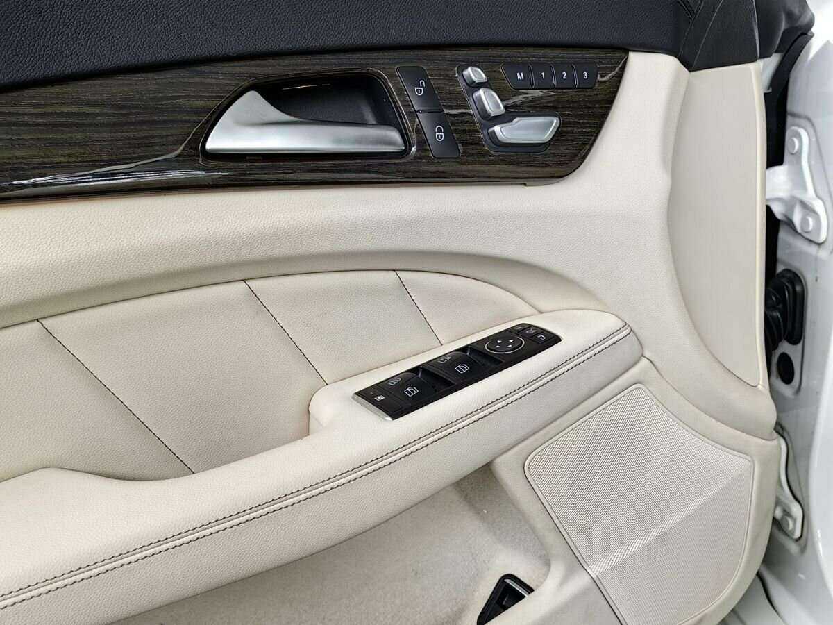 Mercedes-Benz CLS 350 BlueTEC, 2016 Фото №15