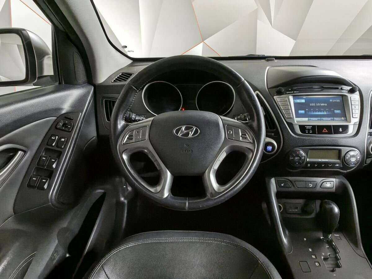 Hyundai ix35, 2010 Фото №15