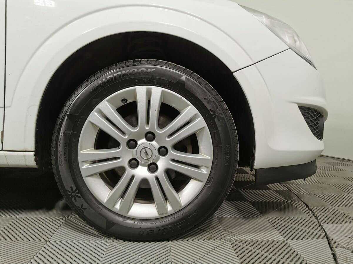 Opel Astra, 2011 Фото №16