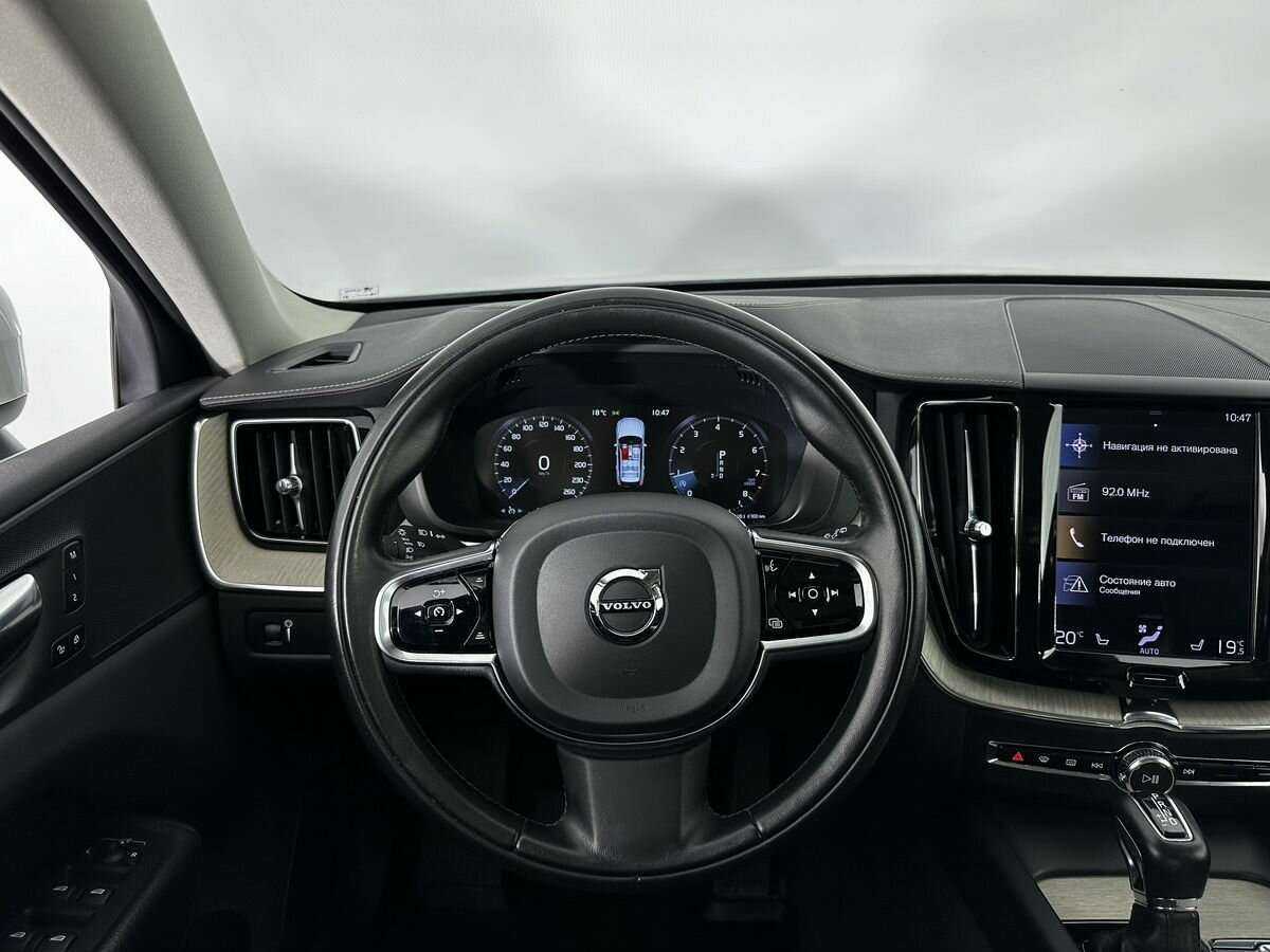 Volvo XC60, 2021 Фото №11