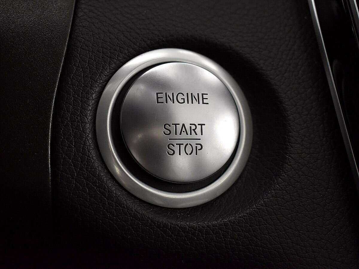 Mercedes-Benz GLC 250, 2018 Фото №17